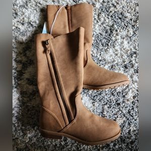 Girls brand new cat & jack boots